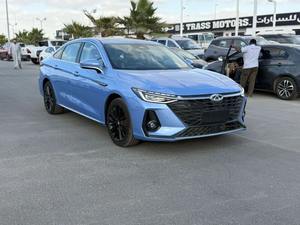 Chery Arrizo 8 2.0L Turbo Modelo 2024 - SUV de Alta Gama con Volante a la Izquierda, Llantas de Aleación R17, Asientos de Cuero, Nuevo, Origen EE. UU., Especificaciones GCC - Product Image 4