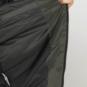 Chaqueta Acolchada Gruesa para Hombre con Cuello Alto, Fabricada en Pakistán, con Revestimiento Personalizado, Transpirable y Resistente al Viento, Color Sólido - Product Image 6