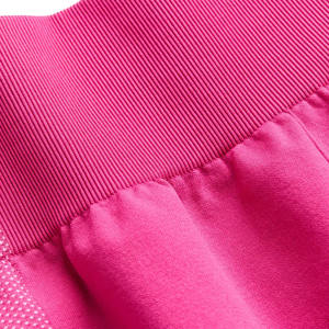 Fabricant de vêtements de fitness Short de yoga taille haute à coutures pour femmes Short de fitness personnalisé à motif tricoté rose pour femmes - Product Image 3