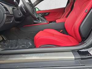 Increíble Jaguar F-TYPE P575 R 75 Coupé AWD 2024 en perfectas condiciones, con poco kilometraje, disponible en stock, ofrecido a una oferta increíble. - Product Image 5