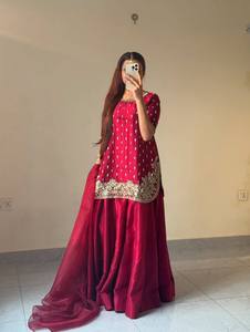D FASHION GURU, Conjunto de Salwar Kameez de Crepé Puro de la Mejor Calidad, Bordado Zari, Dupatta de Organza, Ropa para Mujer para Fiestas, Bodas y Eventos - Product Image 3