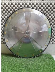 Bouclier Viking médiéval fabriqué à la main Pièce maîtresse en métal antique entièrement fonctionnelle pour article de jeu de rôle CHS0012 - Product Image 2