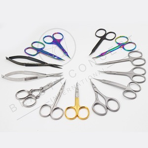 Ciseaux à cuticules extra fins 9 cm, lames courbées en acier inoxydable, pour droitiers, pour éliminer les cuticules mortes des ongles des mains et des pieds - Product Image 4