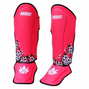 Espinilleras de boxeo de cuero duraderas personalizadas Pro Kickboxing protección Muay Thai de precio económico para mujeres - Product Image 1