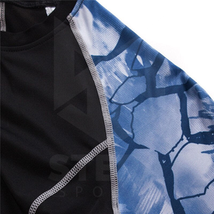 Sublimation complète personnalisée imprimée à séchage rapide Fitness Compression MMA Jiu Jitsu chimio Rash Guard T-shirt solide à manches longues pour hommes - Product Image 6