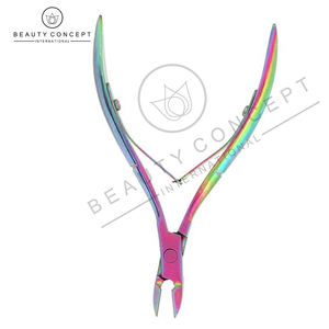 Cortaúñas de alta calidad de Color arcoíris, pinzas para cutículas, concepto de belleza ecológico, hecho en Pakistán, recién llegado, dedos de fábrica - Product Image 4
