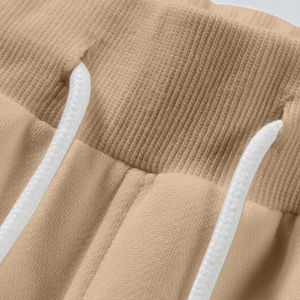 Venta caliente sudaderas con capucha conjuntos de pantalones cortos para adultos en tela de algodón 100% Casual invierno al aire libre conjuntos de dos piezas hechas por Terzo Sports - Product Image 5