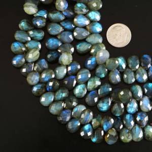 Cuentas de Labradorita Azul Brillante Facetadas en Forma de Pera, Cuentas de Piedras Preciosas de Labradorita Natural, Alta Calidad, Suministro al por Mayor del Fabricante, Venta al por Mayor - Product Image 1