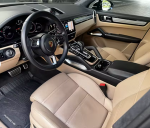 TOP VÉHICULES D'OCCASION LHD/RHD 2021 PORSCHE CAYENNE TURBO - Product Image 2