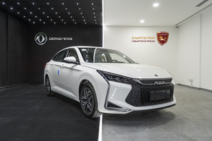 ซื้อเลย Dongfeng A30 2023 รถยนต์ยอดนิยมขายดีที่สุด ประเภทน้ำมันเบนซิน รถเก๋ง - Product Image 1