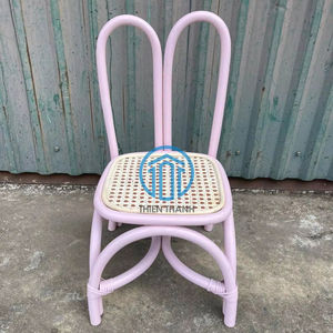 เก้าอี้หวายเด็ก ดีไซน์หรูหรา ทำด้วยมือจากไม้ไผ่ น้ำหนักเบา เหมาะสำหรับห้องเด็กเล่น ห้องเด็กอ่อน และเฟอร์นิเจอร์ภายในบ้าน - Product Image 1