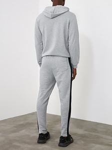 Chándal de algodón OEM para hombre, chándales con logotipo personalizado para imprimir, chándales con capucha con paneles de contraste de lana Unisex con logotipo personalizado - Product Image 2