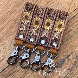 LLavero de cuero labrado con diseño personalizado promocional al por mayor, llavero con clip para llaves, llaveros de cuero de vaca duraderos y duraderos personalizados - Product Image 1