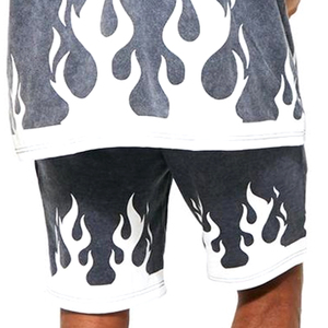 Impression de flamme surdimensionnée bonne vente conception Unique léger doux au toucher matériel hommes portent des ensembles courts de lavage à l'acide - Product Image 6