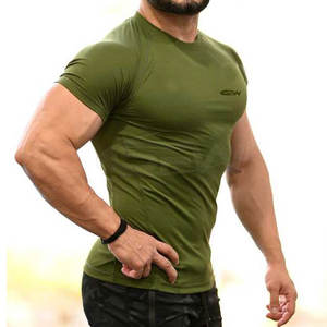 T-shirt de gymnastique à manches raglan pour hommes, bras raglan en mélange de polyester extensible pour une gamme complète de mouvements, panneaux respirants et bordures réfléchissantes - Product Image 4