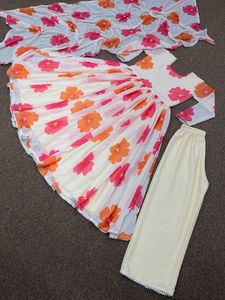 Traje Salwar Kameez Anarkali Completamente Cosido de Georgette Sintética con Estampado para Bodas Tradicionales Indias para Mujer - Product Image 5