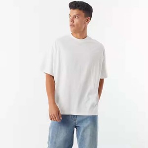 Camiseta con dobladillo circular de cuello redondo de alta calidad, camiseta teñida lisa, venta al por mayor, camiseta de manga corta informal en blanco de algodón para hombres, Ringer - Product Image 1