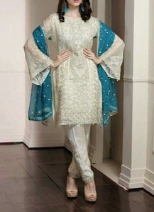 TrendsbyCp edición de lujo algodón Casual traje de invierno gasa bordado Salwar Kameez conjunto frente espalda Daman bordado Anarkali - Product Image 6