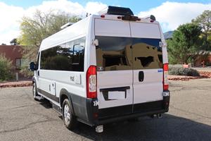 Camioneta de Carga Diésel Turbo Ram 3500 ProMaster 2021 USADA, Techo Alto Extendido, ~21,300 Millas, Conversión a Camper, Asientos de Tela Oscura - Product Image 4