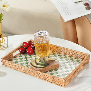 Venta al por mayor de bandejas de té de ratán rectangulares con incrustaciones de nácar de tablero de ajedrez con mango hecho en Vietnam - Product Image 4