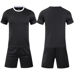 Ensemble uniforme de football pour hommes de haute qualité, personnalisé, couleur unie, manches courtes, maillot et short, style unique sur mesure - Product Image 5