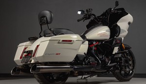 Offre promotionnelle exclusive pour le nouveau 2024 H-Daviidsonnn C V O ROAD GLIDEE S T à vendre - Product Image 3