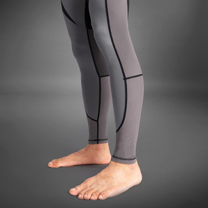 กางเกงรัดกล้ามเนื้อสำหรับผู้ชาย สีเทา-ดำ สำหรับฝึกซ้อม MMA กางเกงเลกกิ้งกีฬาขายาว สำหรับกีฬาต่อสู้ บราซิลเลียนยิวยิตสู มวยไทย และการฝึกซ้อม - Product Image 5