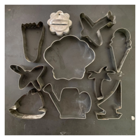 Falah International Brass Urli – Magnifique ensemble de découpoirs à biscuits en laiton, formes créatives pour les fêtes, idéal pour la pâtisserie et les soirées gourmandes