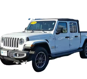 MEILLEURES VENTES 2024 Jeep Gladiator Mojave X Crew Cab 4WD Intérieur Sombre Sièges en Cuir Pneus R18 - Product Image 1