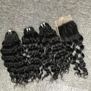 Vente en gros 3 lots Ensemble complet HD Closure 4x4 Extensions de cheveux humains ondulés à double trame de couleur noire naturelle vierge - Product Image 5