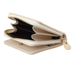 2025กระเป๋าสตางค์หนังนิ่มคุณภาพสูงของผู้หญิงใหม่สามพับดีไซน์เรียบง่ายสีดำพร้อมกระเป๋าใส่เหรียญขนาดเล็กทันสมัย - Product Image 3