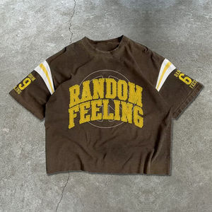 T-shirt oversize vintage en coton délavé à l'acide, à épaules tombantes, style streetwear, avec appliqué sur la manche et rayures sur le devant, échantillon disponible - Product Image 3