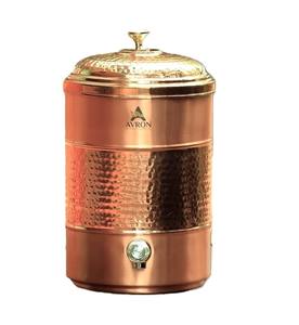 Refroidisseur d'eau en cuivre fabriqué à la main avec un design traditionnel pour le stockage de l'eau naturelle et les besoins quotidiens d'hydratation à domicile en métal - Product Image 2