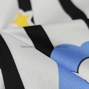 Tissu de pyjama en soie latine à impression personnalisée 120gsm 153cm OEM ODM extensible doux et respirant de haute qualité - Product Image 3