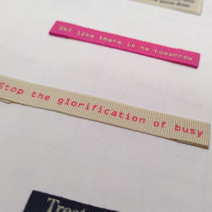 ป้ายผ้าคอตตอนพิมพ์ลายเป็นมิตรกับสิ่งแวดล้อมฉลากรีไซเคิลสีตามสั่งป้ายกำกับดูแลซักได้ - Product Image 2