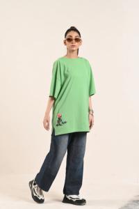 T-shirt pour femme imprimé surdimensionné, style streetwear, écologique, pour l'été, avec inscription « Drink Juice Eat Fruit » - Product Image 5