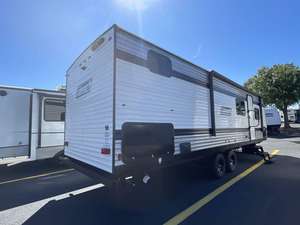 Nuevo 2026 Keystone Coleman 27B Autocaravana tipo Cruiser, Casa Móvil, Autocaravana con Tienda de Campaña, Autocaravana con Tienda de Campaña en el Techo, Camioneta - Product Image 4