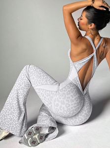 Mono Deportivo sin Costuras con Espalda Cruzada y Estampado de Leopardo para Mujer, Estilo Europeo y Americano, para Yoga, Fitness y Uso Casual - Product Image 6