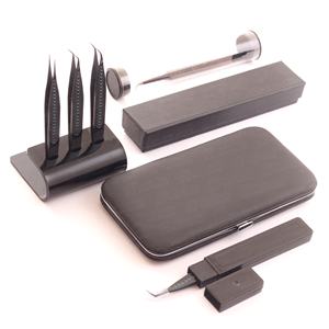 Les pointes de pincettes à cils de conception personnalisée sont finement formées, souvent pointues, inclinées ou incurvées pour saisir les minuscules cils sans glisser - Product Image 4