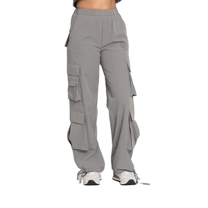 Oem fabricante Vintage bolsillos cintura alta Streetwear Baggy Casual plano lavado largo paracaídas Cargo pantalón mujeres pantalones 100% - Product Image 1