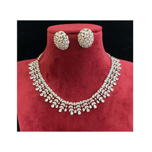 Le plus grand ensemble de bijoux Kundan de mariage pour les dames indiennes à un coût raisonnable - Product Image 5