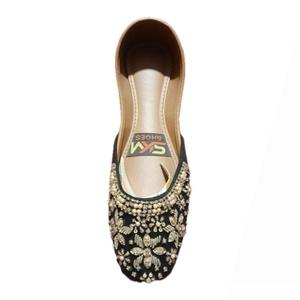 Chaussures Khussa fantaisies faites à la main pour dames Top motifs brodés d'été et d'hiver chaussures plates pakistanaises pour femmes et filles - Product Image 5