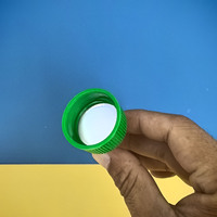 Bouchons à pointe Yorker en plastique jaune, rouge et vert de 28mm avec couvercles torsadés à gros trous pour bouteilles d'encre en gel pour sauces