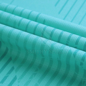 ชุดฟุตบอลผู้ใหญ่แบบปรับแต่งได้ ระบายอากาศ แห้งเร็ว ผลิตจากโพลีเอสเตอร์ 100% SMITHY SPORTS ขายดี บริการ OEM - Product Image 4