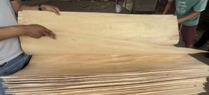 Placage bois caoutchouc - Product Image 2