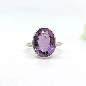 Anillo de boda de Plata de Ley 925 para mujer, diseño minimalista, ajuste de bisel de piedra amatista, corte ovalado, fiesta de moda, Día de San Valentín - Product Image 1