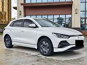 Portaequipajes Metálico Automático 2023 con Asientos de Cuero, Batería de Litio y Características Premium - Product Image 2