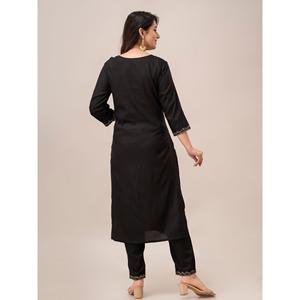 Ensemble Kurta et pantalon pour femme, noir, avec design en sequins sur le devant - Product Image 2