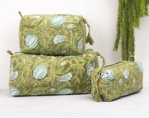 Hermoso azul Floral hecho a mano respetuoso con el medio ambiente resistente al agua duradero Vintage acolchado algodón maquillaje estuche conjunto tamaño mediano 3 uds - Product Image 1