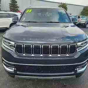 รถ SUV ปี 2023 รุ่น Wagoneer Series III ขับเคลื่อน 4 ล้อ สภาพดี มือสอง ภายในสีอ่อน เบาะหนัง เครื่องยนต์เทอร์โบ เกียร์อัตโนมัติ ระบบขับเคลื่อน AWD - Product Image 1